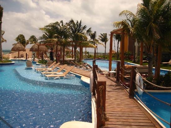 Playa Mujeres beach